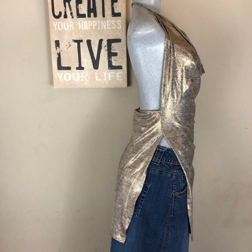 Auditions Shiny Halter Top - Picture 4 of 8